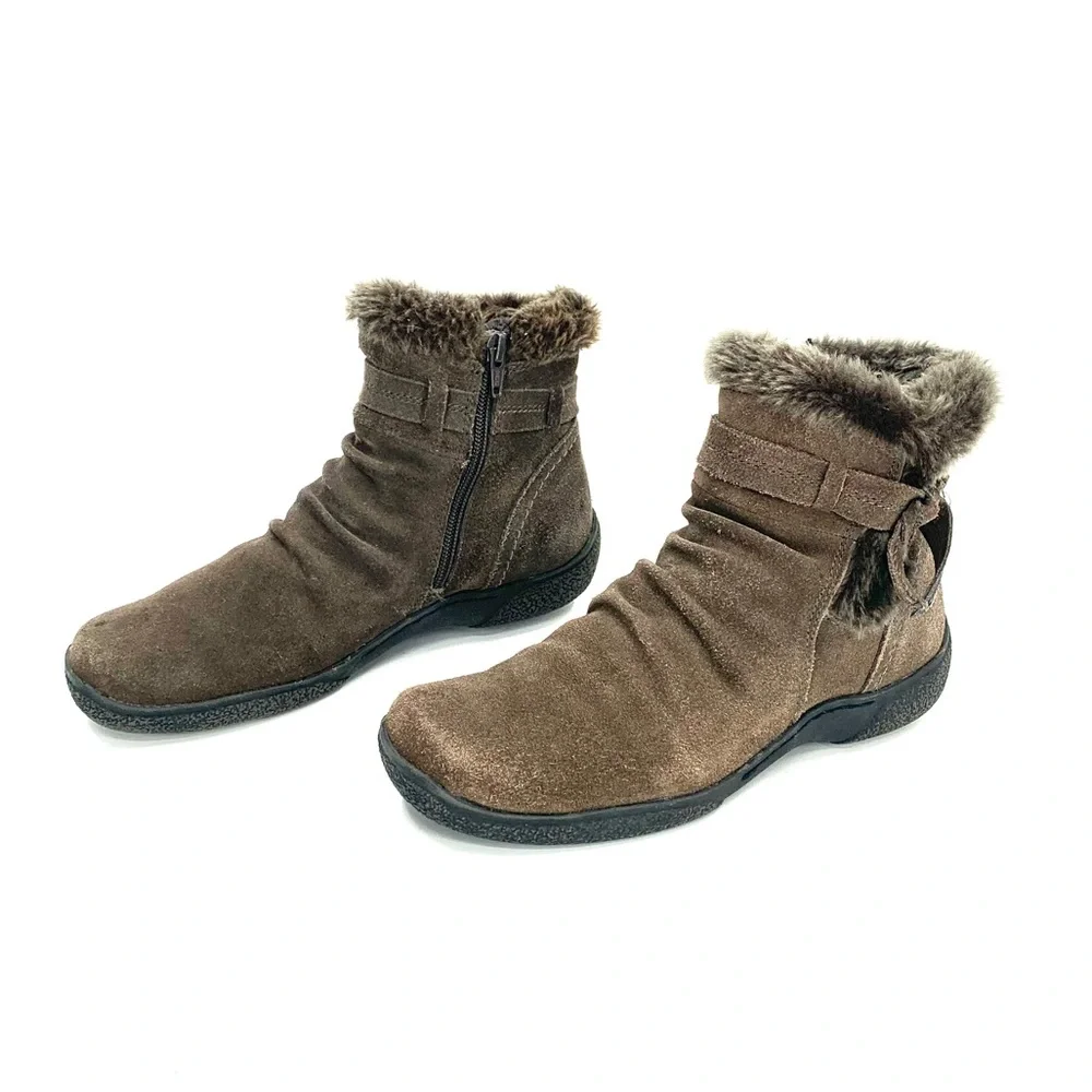 Winter Boots by BareTraps Ellea Suede Leather Winter Boots Size 8 Brown